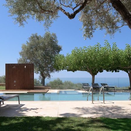 Thetree Villa, With Heated Pool & Spa Whirlpool Gállos Exterior foto